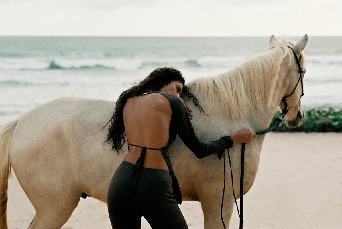 SILK BACKLESS LONG TOP - CAFE